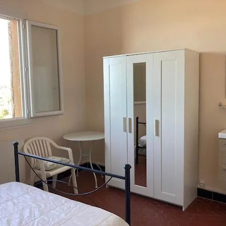 Vue Mer Avec Balcon, Dernier Etage, Centre Ville, Pied Dans L'eau - - Fr-1-308-191 *