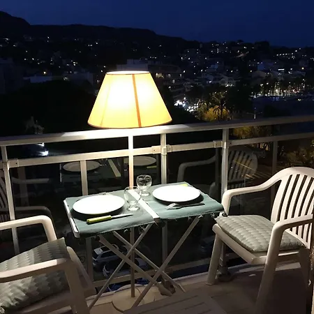Vue Mer Avec Balcon, Dernier Etage, Centre Ville, Pied Dans L'eau - - Fr-1-308-191 *