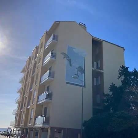 Vue Mer Avec Balcon, Dernier Etage, Centre Ville, Pied Dans L'eau - - Fr-1-308-191 Apartment *